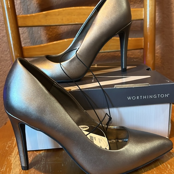 👠WORTHINGTON HEELS - Picture 4 of 5